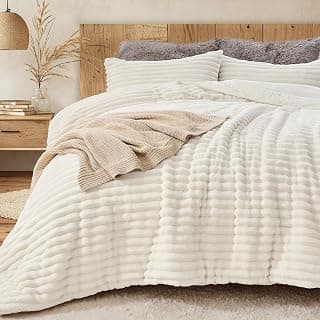 Sasttie Fluffy Queen Comforter Set, 3 PC Soft Fleece Bedding, Cream White | Marshmallow Bedding Set with 2 Pillowcases, Warm & Fuzzy Faux Fur Down Alternative, OEKO-TEX Certified