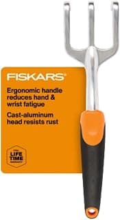 Fiskars Ergo Garden Cultivator, Hand Tool for Digging, Aerating & Weeding